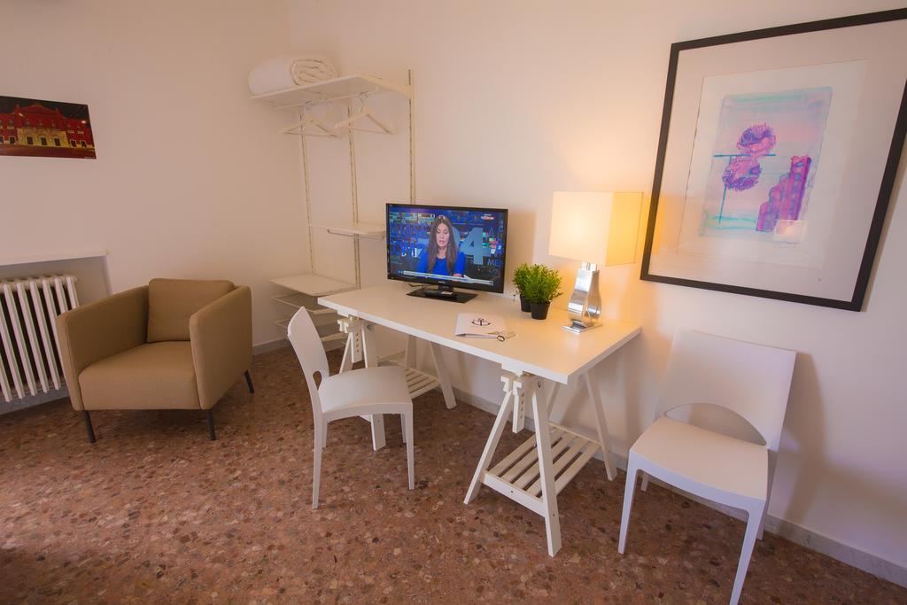 Hotel Riviera Bari Luaran gambar