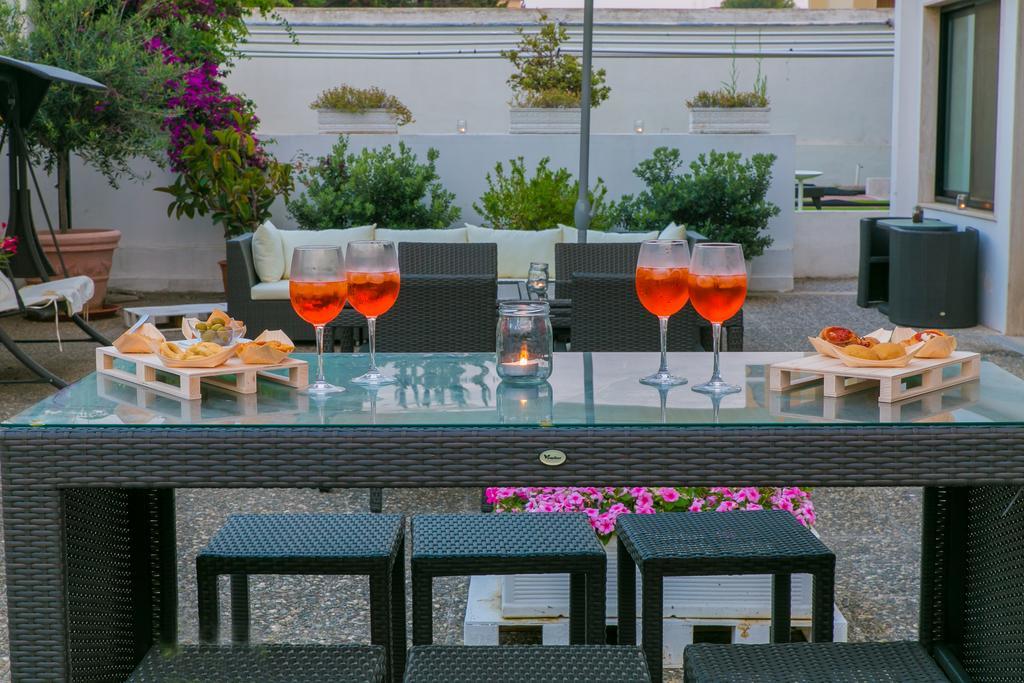 Hotel Riviera Bari Luaran gambar